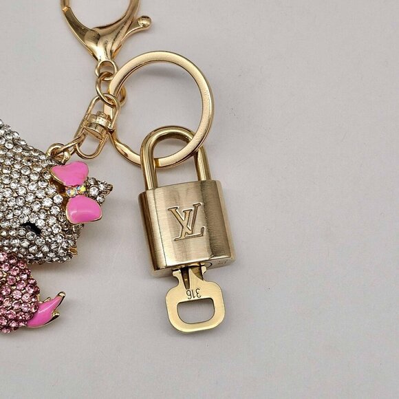 Authentic Louis Vuitton Lock & Key with unbranded Cat Bagcharm, Keycharm 120225 - Picture 6 of 7